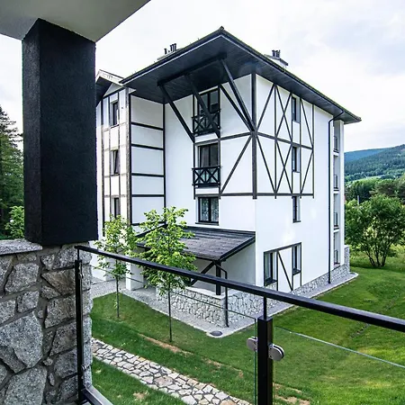 Piano Apartment Swieradow-Zdroj